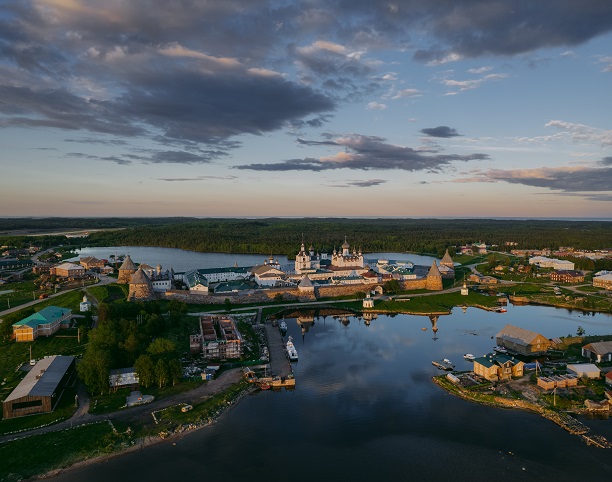 Слайд 3 Белое море и русский север