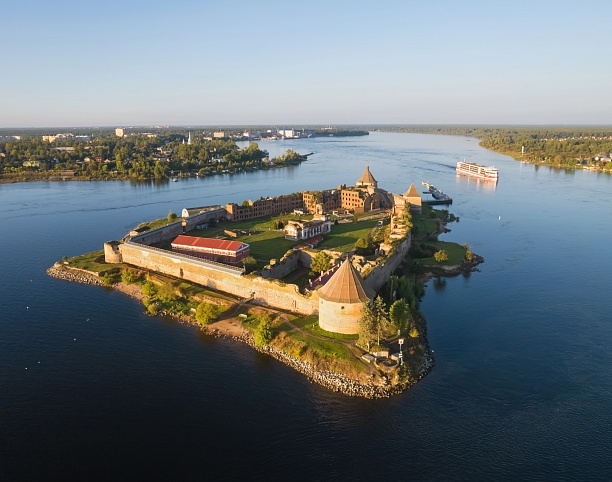 Слайд 2  Северо-Запад